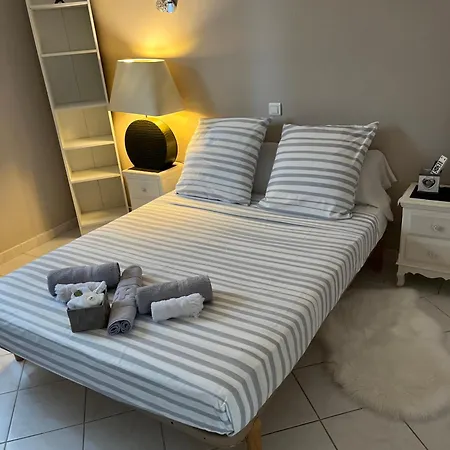 Chambre Amandier Mandelieu